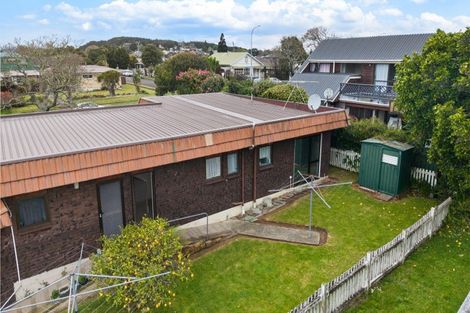 Photo of property in 114b Edinburgh Street, Pukekohe, 2120