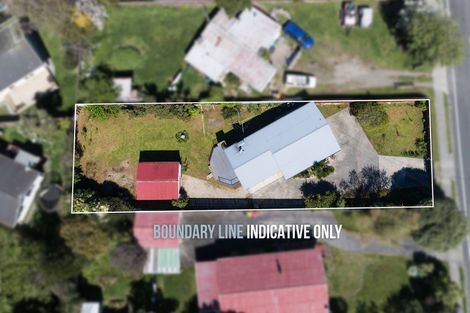 Photo of property in 18 Walton Road, Paraparaumu Beach, Paraparaumu, 5032