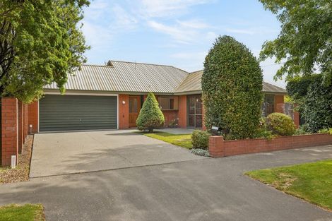 Photo of property in 196 Hawthornden Road, Avonhead, Christchurch, 8042