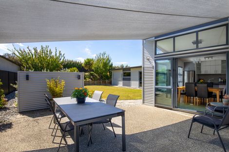 Photo of property in 25 Albert Drive, Clyde, 9330