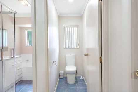 Photo of property in 63 Stratford Road, Manurewa, Auckland, 2105