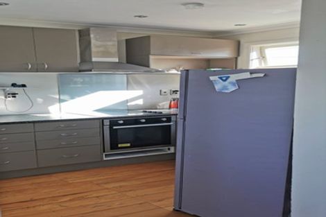 Photo of property in 30 Ebdentown Street, Ebdentown, Upper Hutt, 5018