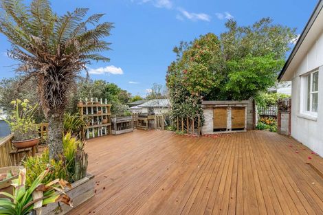 Photo of property in 7 Chums Road, Paraparaumu Beach, Paraparaumu, 5032