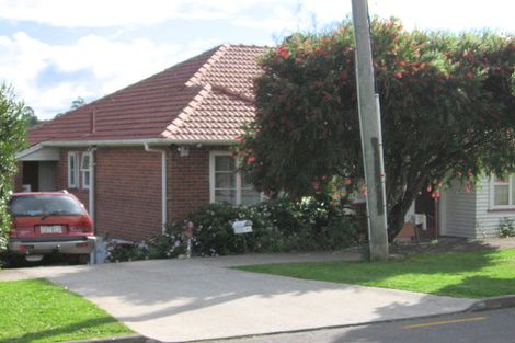 Photo of property in 1 Tyburnia Avenue, Mount Albert, Auckland, 1025