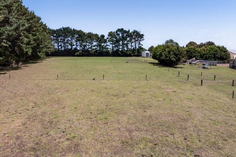 Photo of property in 290 Waihi Road, Hawera, 4673