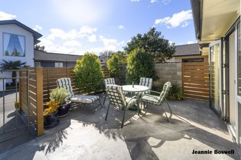 Photo of property in 5 Virtue Place, Hokowhitu, Palmerston North, 4410