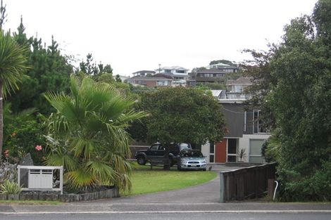 Photo of property in 19 Inga Road, Castor Bay, Auckland, 0620