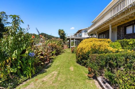 Photo of property in 101 Titiro Place, Onemana, Whangamata, 3691