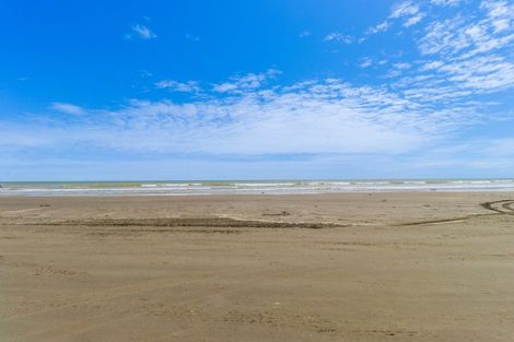 Photo of property in 54 Kanuka Drive, Waitarere, Levin, 5510