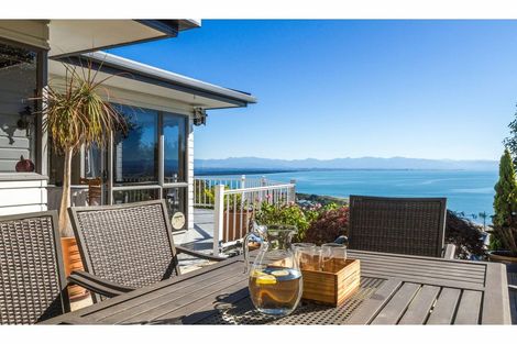 Photo of property in 6 Bellevue Heights, Tahunanui, Nelson, 7011