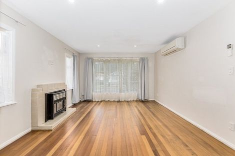 Photo of property in 21 Peel Place, Wainuiomata, Lower Hutt, 5014