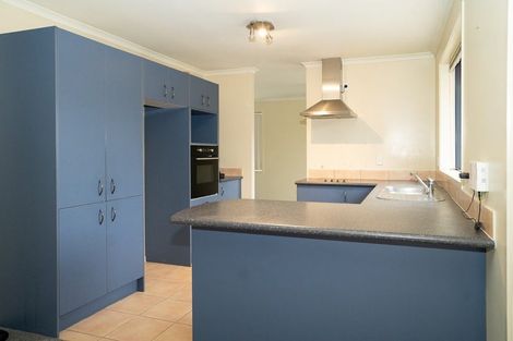 Photo of property in 22 Greig Place, Pukekohe, 2120