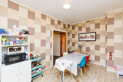 Photo of property in 214 Park Road, Hokowhitu, Palmerston North, 4410