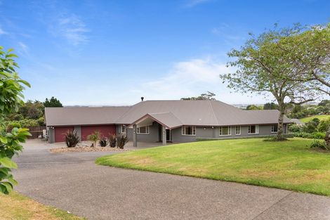 Photo of property in 91 Kaipara Road, Papakura, 2582