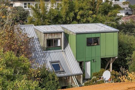 Photo of property in 2/26 Colonial Road, Birkenhead, Auckland, 0626