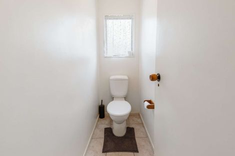 Photo of property in 7b Grove Road, Papakura, 2110