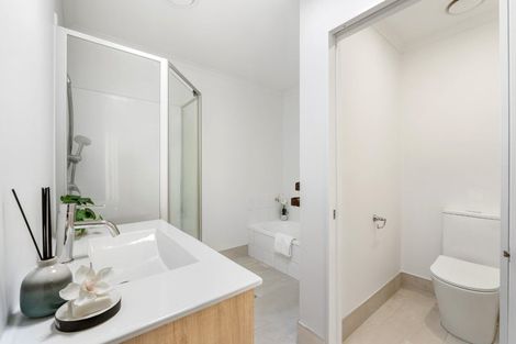 Photo of property in 6/17 Matata Street, Blockhouse Bay, Auckland, 0600