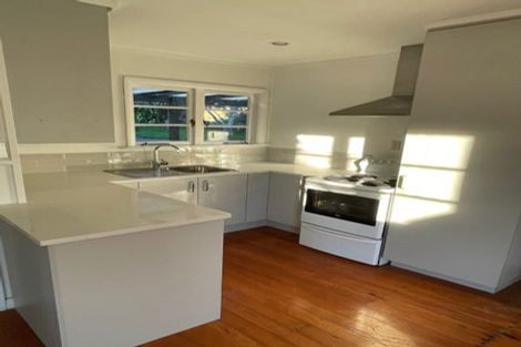 Photo of property in 79 Kaurilands Road, Titirangi, Auckland, 0604
