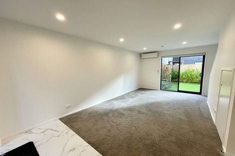 Photo of property in 7/22 Yeovil Road, Te Atatu Peninsula, Auckland, 0610