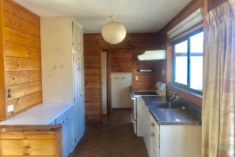 Photo of property in 24 Fisher Place, Carterton, 5713