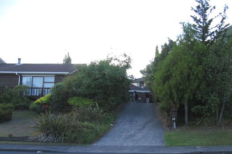 Photo of property in 1/179 Wiseley Road, West Harbour, Auckland, 0618