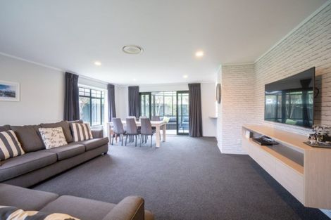 Photo of property in 15 Madison Avenue, Milson, Palmerston North, 4414