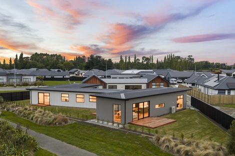 Photo of property in 36 Goldie Drive, Rangiora, 7400