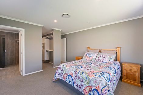 Photo of property in 7 Pohatu Lane, Otaki, 5512