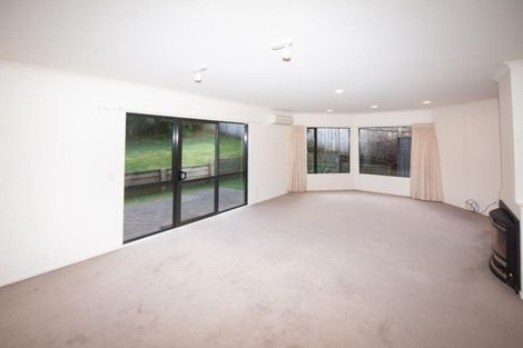 Photo of property in 39 Waverton Terrace, Churton Park, Wellington, 6037