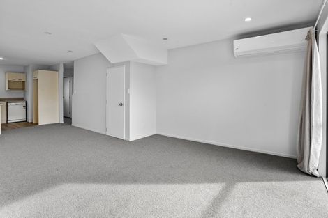 Photo of property in 90c Mathesons Road, Phillipstown, Christchurch, 8011