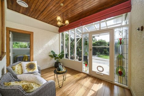 Photo of property in 12 Margaret Street, Roslyn, Palmerston North, 4414