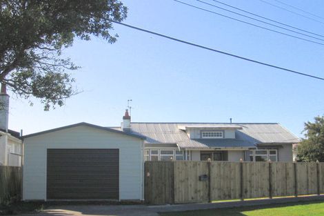 Photo of property in 19 Beaumont Avenue, Alicetown, Lower Hutt, 5010