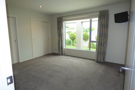 Photo of property in 12 Avon Street, South Hill, Oamaru, 9400