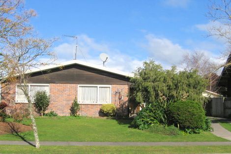 Photo of property in 28 Moreland Avenue, Pukete, Hamilton, 3200