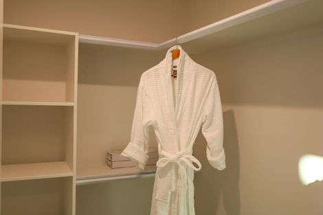 Photo of property in 102 Freedom Drive, Kelvin Grove, Palmerston North, 4470