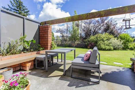 Photo of property in 146d High Street, Oxford, 7430