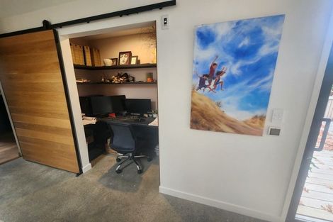 Photo of property in 11 Laing Crescent, Heathcote Valley, Christchurch, 8022