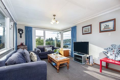 Photo of property in 33 Brockville Road, Glenross, Dunedin, 9011