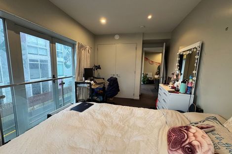 Photo of property in 4/41 Home Street, Mount Victoria, Wellington, 6011