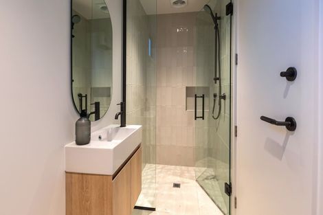 Photo of property in 86 Wairakei Road, Bryndwr, Christchurch, 8052