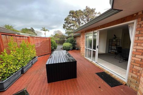 Photo of property in 102b Wharf Road, Te Atatu Peninsula, Auckland, 0610