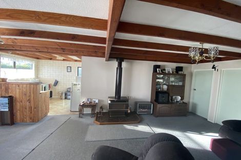 Photo of property in 18 Redcliff Road, Glenavy, Waimate, 7980