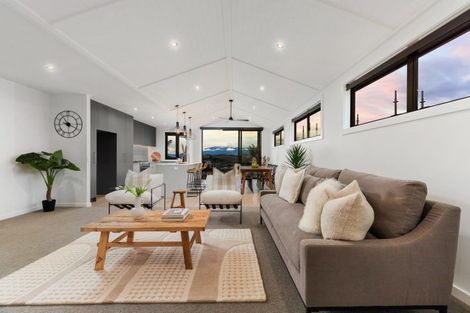 Photo of property in 125 Spur Ridge Rise, Jacks Point, 9371