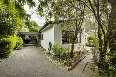 Photo of property in 34 James Cook Street, Havelock North, 4130