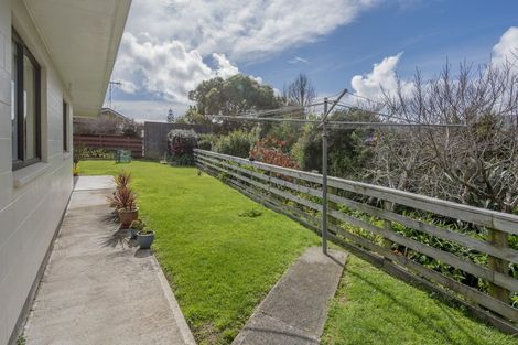 Photo of property in 38c Te Rauparaha Street, Otaki, 5512