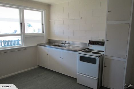 Photo of property in 409-419 Lowe Street, Camberley, Hastings, 4120