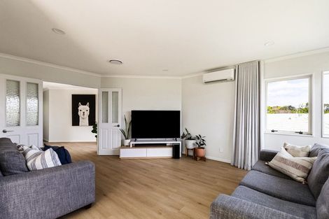 Photo of property in 19 Rowesdale Drive, Ohauiti, Tauranga, 3112