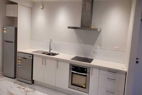 Photo of property in 37a Penzance Road, Mairangi Bay, Auckland, 0630