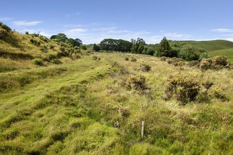 Photo of property in 77 Dorset Road, Hillsborough, New Plymouth, 4372