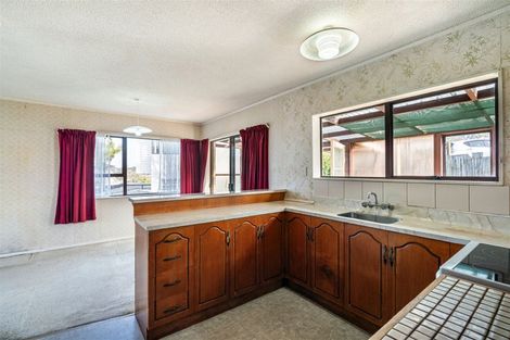 Photo of property in 1/43 Watea Road, Torbay, Auckland, 0630